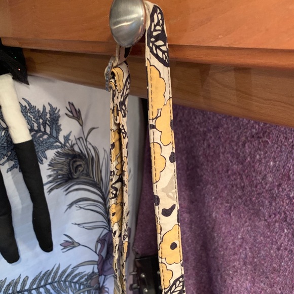 Vera Bradley Yellow Cheetah Floral Print Purse - Picture 5 of 7